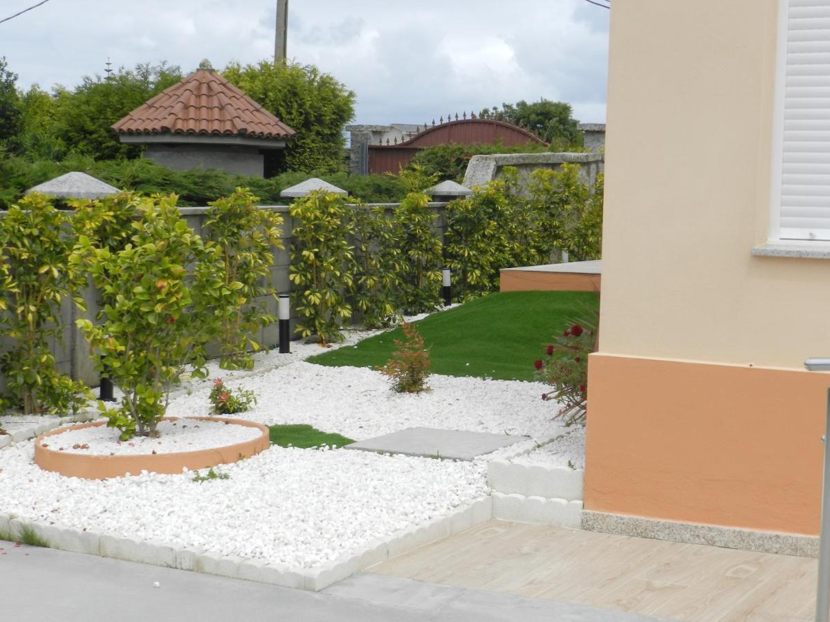 Apartamentos Costa Xuno Porto do Son Εξωτερικό φωτογραφία
